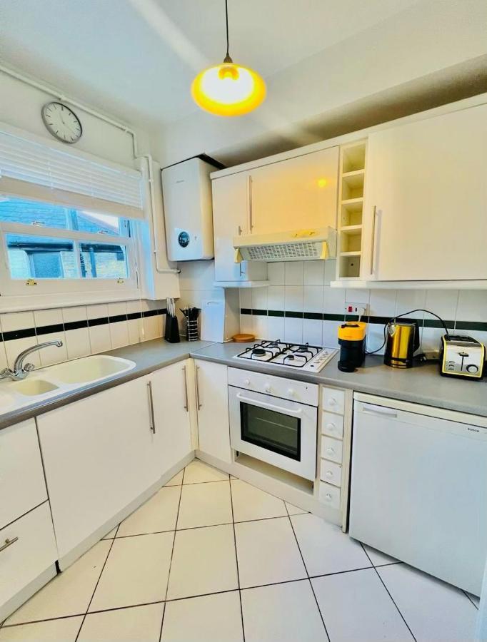 The Vista Apartment Londra Dış mekan fotoğraf